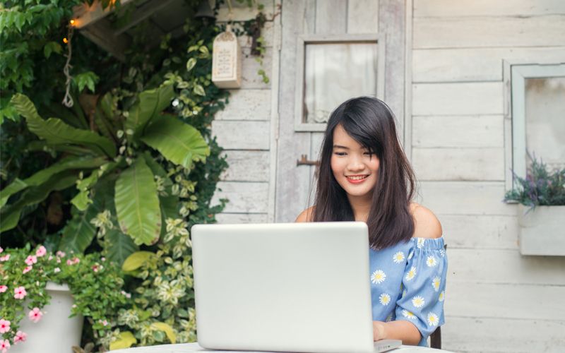 LinkedIn သုံးရင် ဘာတွေဆောင်လို့ ဘာတွေရှောင်ရမလဲ