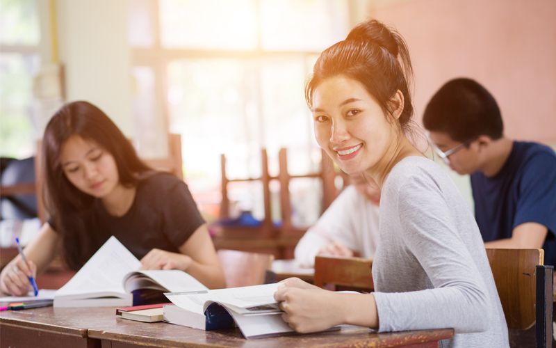 Kaplan Myanmar University College ရဲ့ University Preparation Programme