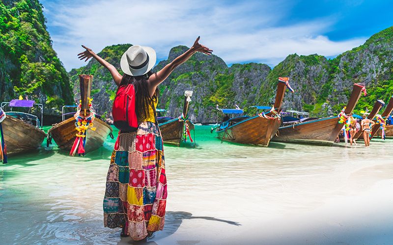 ခရီးသွားနေတုန်း ဖျားနာခြင်း မဖြစ်အောင် ဘယ်လို ကာကွယ်ကြမလဲ