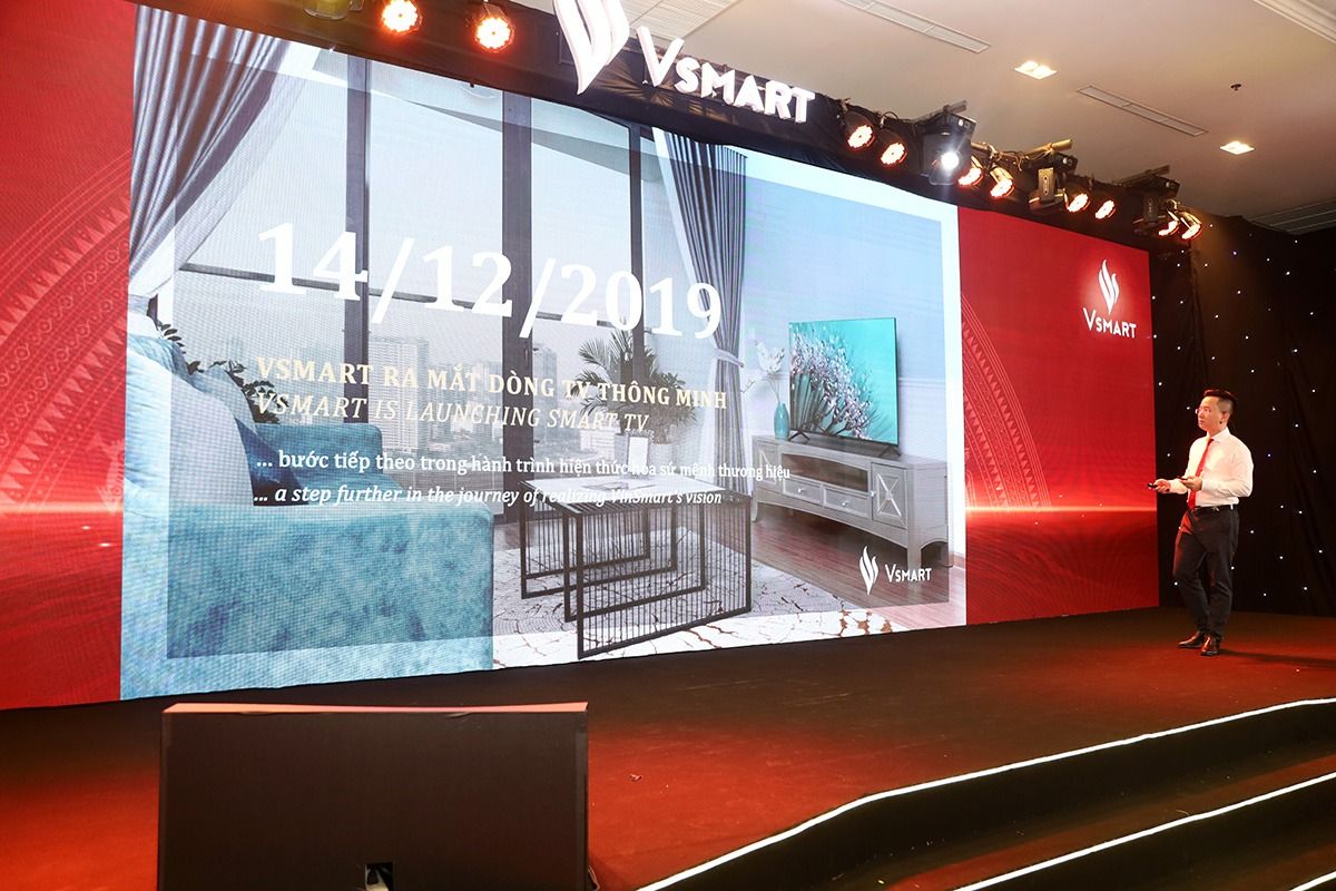 VinSmart မှ 4K ရုပ်ထွက်အရည်အသွေးနှင့် အခြားသော နည်းပညာမြင့် လုပ်ဆောင်ချက်များ ပါဝင်သည့် ၎င်း၏ ပထမဦးဆုံးသော စမတ်တီဗီ အမျိုးအစားများ အား စတင်မိတ်ဆက်