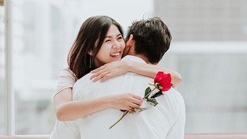 ကောင်မလေးတွေစိတ်ဆိုးရင်ကောင်လေးတွေဘယ်လိုပြန်ချော့မလဲ