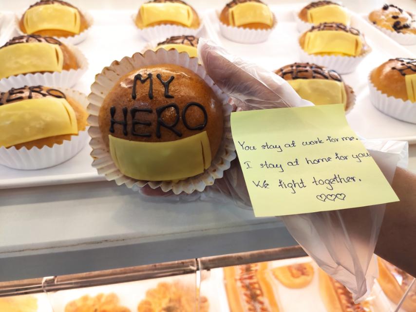 Seasons Bakery & Café သည် မြန်မာနိုင်ငံရှိ ရှေ့တန်းကျန်းမာရေးဝန်ထမ်းများကို
ချီးကျူးဂုဏ်ပြုသောအားဖြင့် ကမ်ပိန်းတစ်ခုအား စတင်