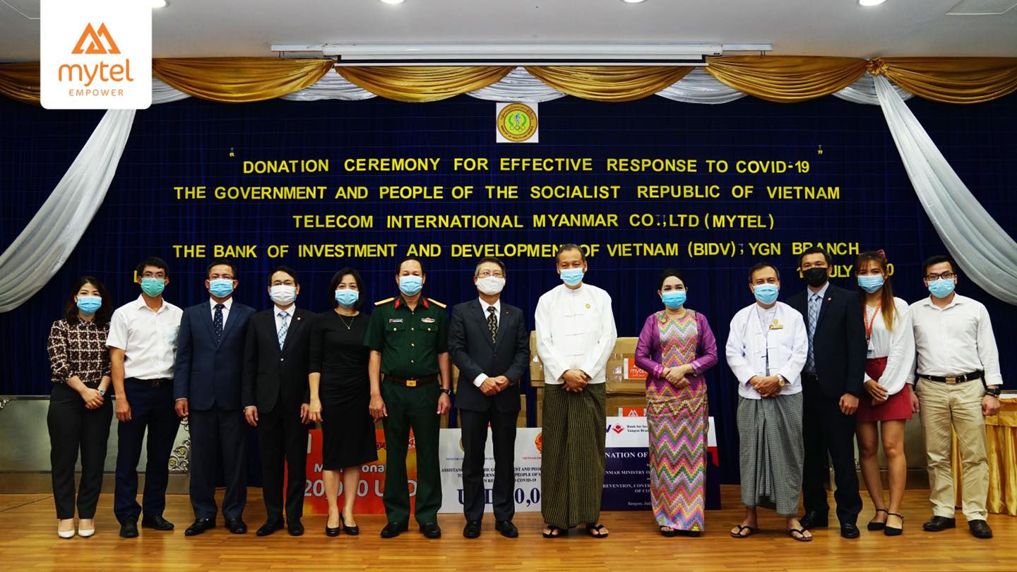 ဗီယက်နမ်အစိုးရ နှင့်အတူ Mytel မှ Covid 19 တိုက်ဖျက်ရေးကို ဆက်လက်အရှိန်အဟုန်မြင့်လုပ်ဆောင်နိုင်ရန် Covid 19 ကာကွယ်၊ ထိန်းချုပ်၊ ကုသရေး ဗဟိုကော်မတီကို တစ်တပ်တအားပါဝင်လှူဒါန်း